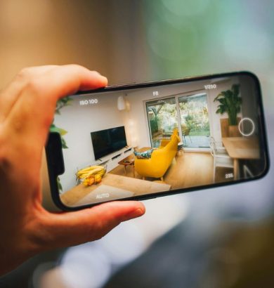 A szolgáltatás meglévő ingatlanfotókból és hirdetési anyagokból készít narrált, különböző digitális felületekre optimalizált videókat.